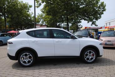 SPOTICAR Alfa Romeo Tonale Sprint 1.6 Vgt-d Premium-paket Led Rfk Gebraucht - Suv Diesel Weiß - Wuerzburg - 801266388_5
