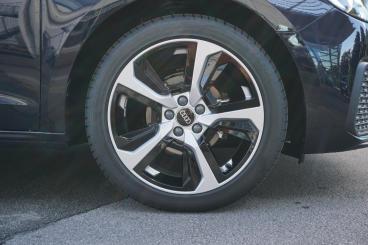 SPOTICAR Audi A1 25 Tfsi S-tronic Plus Paket Led 17 Alu Gra Gebraucht - Kleinwagen Benzin  - Brilon - 1201006130_3