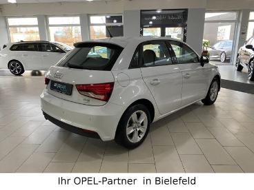 SPOTICAR Audi A1 Sportback 1.hand/autom/bi-xenon/navi/shz/keyl Gebraucht - Kleinwagen Benzin  - Bielefeld - 1201233128_4