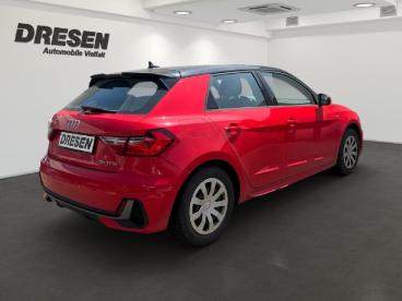 SPOTICAR Audi A1 S Line Sportback Automat Sportpaket Digitales Cock Gebraucht - Kleinwagen Benzin Rot - Mönchengladbach - 1201314587_4