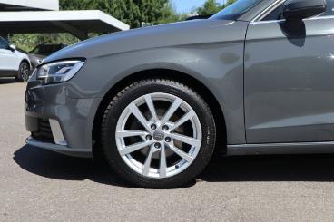 SPOTICAR Audi A3 1.5 Tsi Sportback Sport Navi/autom./klima/led Gebraucht - Limousine Benzin  - Wangen Im Allgäu - 1201143536_3