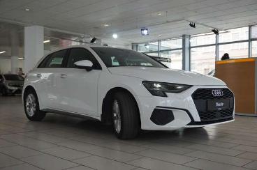 SPOTICAR Audi A3 Sportback 35 Tfsi Navi/led/sport/shz/virt/dab Gebraucht - Limousine Benzin Weiß - Schöningen - 1201144377_4