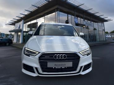 SPOTICAR Audi A3 Sportback 40 2.0 Tdi S-tronic Quattro Sport 2x S-l Gebraucht - Limousine Diesel Weiß - Brilon - 1201320136_2