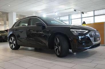 SPOTICAR Audi E-tron 50 Quattro Advanced Navi/led/sport/sh/dab Gebraucht - Geländewagen Elektro Schwarz - Schöningen - 1201209988_5