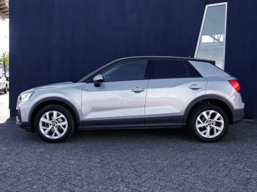 SPOTICAR Audi Q2 30 Tfsi Klimaautomatik+navi+sitzhzg+dab+led Gebraucht - Suv Benzin Silber - Eschwege - 1201277112_2