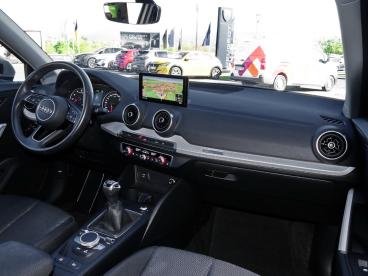 SPOTICAR Audi Q2 30 Tfsi Klimaautomatik+navi+sitzhzg+dab+led Gebraucht - Suv Benzin Silber - Eschwege - 1201277112_5
