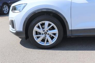 SPOTICAR Audi Q2 35 1.5 Tfsi Advanced Autom./klima/bc Led Gebraucht - Suv Benzin Weiß - Wangen Im Allgäu - 1201324067_3