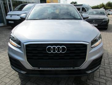 SPOTICAR Audi Q2 1.0 Tfsi Ultra *mmi Navi*shzg*aps* Gebraucht - Suv Benzin Silber - Lingen - 1201342604_2
