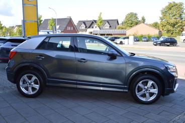 SPOTICAR Audi Q2 35 Tfsi S Line Shz / Kamera / Ahk / Heckklappe El. Gebraucht - Suv Benzin Grau - Saerbeck - 1201343786_5