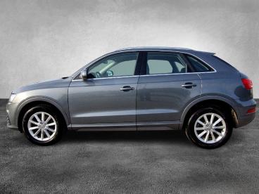 SPOTICAR Audi Q3 1.4 Tfsi Sport Navi|pdc|shz|klimaauto| Gebraucht - Suv Benzin  - Deggendorf - 1201209214_3