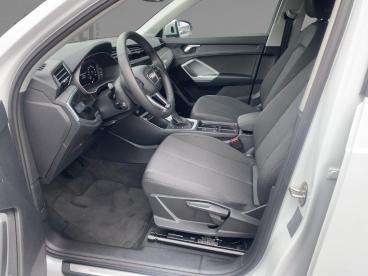 SPOTICAR Audi Q3 Advanced *dsg*pano*led*navi*shz*pdc* Gebraucht - Suv Benzin Weiß - Bamberg - 1201212273_5