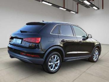 SPOTICAR Audi Q3 Navi+4x4+gjr+shz Design Quattro Gebraucht - Suv Diesel  - Rostock - 1201216665_5