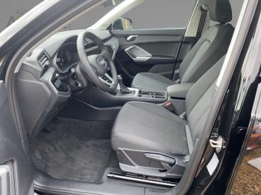SPOTICAR Audi Q3 Advanced *dsg*pano*led*navi*pdc*shz*allwetter* Gebraucht - Suv Benzin Schwarz - Bamberg - 1201239304_5