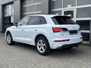 SPOTICAR Audi Q5 40 Tdi Quattro / S-line / Ahk / Kamera / E-kl 40 T Gebraucht - Suv Diesel Weiß - Nortorf - 1201343813_4