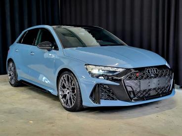 SPOTICAR Audi Rs3 Quattro 2.5 Tfsi *panorama*sonos*rsaga*360°* Gebraucht - Limousine Benzin Grau - Kelheim - 1201345033_2