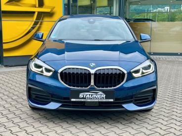 SPOTICAR Bmw 1er 116 I Advantage Led*shz*lhz*navigation*pdc Vorne Gebraucht - Limousine Benzin Hellblau - Kelheim - 1201152257_5