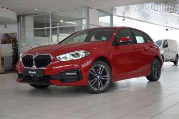 SPOTICAR Bmw 1er 116 D Sport Line 1.5 6gang/alu17/navi/pdc/led/sh Gebraucht - Limousine Diesel Rot - Schöningen - 1201349419_3