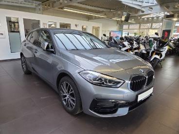 SPOTICAR Bmw 1er 118 I Aut. Sport Line Gebraucht - Limousine Benzin  - Heinsberg - 1201293643_1