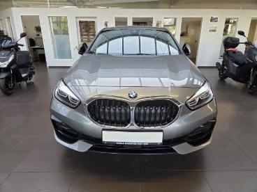 SPOTICAR Bmw 1er 118 I Aut. Sport Line Gebraucht - Limousine Benzin  - Heinsberg - 1201293643_5
