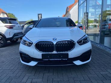 SPOTICAR Bmw 1er 118 I Aut. Sport Line Led Shz Kamera Cockpit Prof Gebraucht - Limousine Benzin Weiß - Detmold - 1201316658_2