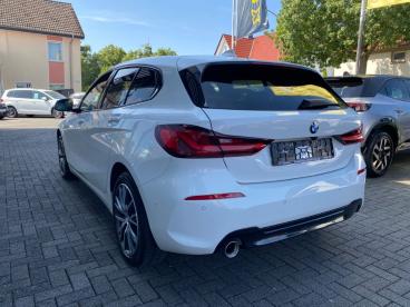 SPOTICAR Bmw 1er 118 I Aut. Sport Line Led Shz Kamera Cockpit Prof Gebraucht - Limousine Benzin Weiß - Detmold - 1201316658_5