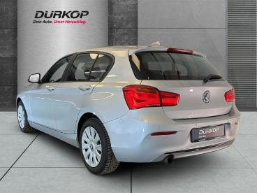 SPOTICAR Bmw 1er 118 I Sport Line Sport Sitzheizung Sportsitze Navi Gebraucht - Limousine Benzin Silber - Braunschweig - 1201342305_3