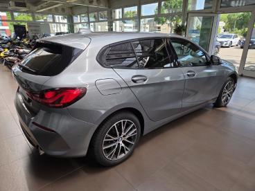 SPOTICAR Bmw 1er 120 D Aut. Sport Line Gebraucht - Limousine Diesel  - Heinsberg - 1201320120_2