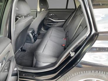 SPOTICAR Bmw 3er 318 I Touring *acc*led*shz*navi*kamera 360*spurw* Gebraucht - Coupé-cabrio Benzin Schwarz - Bamberg - 1201294353_5