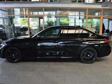 SPOTICAR Bmw 3er 318 I M Sport, Acc, Live Cockpit Professional! Gebraucht - Coupé-cabrio Benzin Schwarz - Lilienthal - 1201314100_3
