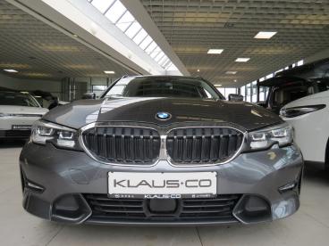 SPOTICAR Bmw 3er 320 Gebraucht - Coupé-cabrio Diesel  - Flensburg - 1201154012_3