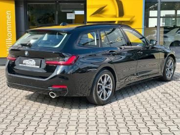 SPOTICAR Bmw 3er 320 D Touring Widescreen*navigation*shz*3xklima* Gebraucht - Coupé-cabrio Diesel Schwarz - Kelheim - 1201164693_3