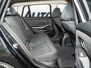 SPOTICAR Bmw 3er 320 D Touring Autom. Ahk Led Navigation Bluetooth 320d Gebraucht - Coupé-cabrio Diesel Schwarz - Aachen - 1201303870_4