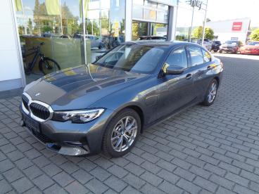 SPOTICAR Bmw 3er 330 330e Sport Line Gebraucht - Coupé-cabrio Plug-in Hybrid Grau - Aulendorf - 1201345767_1