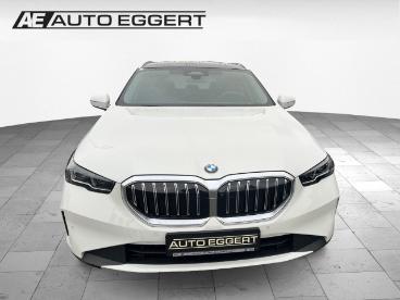 SPOTICAR Bmw 5er 520 D Touring D Park-assistent, Harman Kardon, Alarman Gebraucht - Kombi Diesel Weiß - Stralsund - 1201331394_3