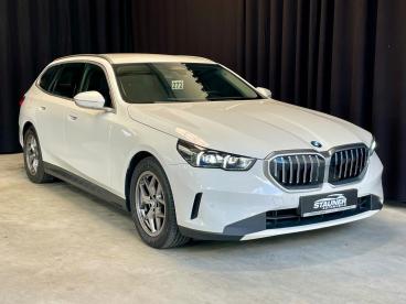 SPOTICAR Bmw 5er 520 D Touring *navigation*shz*leder*r-kamera* Gebraucht - Kombi Diesel Weiß - Kelheim - 1201351289_2