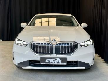 SPOTICAR Bmw 5er 520 D Touring *navigation*shz*leder*r-kamera* Gebraucht - Kombi Diesel Weiß - Kelheim - 1201351289_5