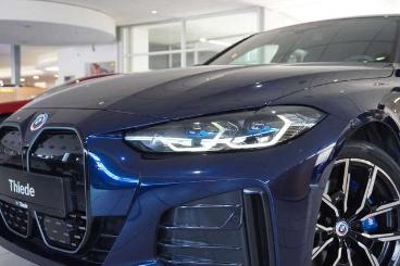 SPOTICAR Bmw I4 Gran Coupe 40 Edrive M-sport Navi/led/360°/sh Gebraucht - Limousine Elektro Blau - Schöningen - 1201339565_4