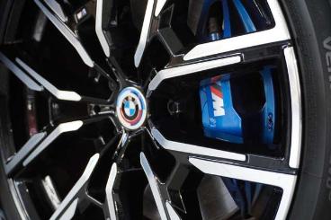 SPOTICAR Bmw I4 Gran Coupe 40 Edrive M-sport Navi/led/360°/sh Gebraucht - Limousine Elektro Blau - Schöningen - 1201339565_5