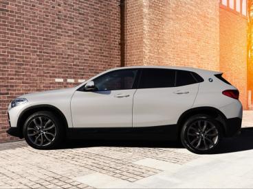 SPOTICAR Bmw X2 S-drive 18i Gebraucht - Suv Benzin Weiß - Karlsruhe - 1201330933_3
