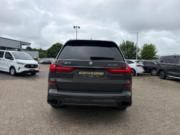SPOTICAR Bmw X7 Xdrive 40 D M Sport Park-assistent Sportpaket Hud Gebraucht - Geländewagen Diesel Grau - Bremerhaven - 1201313635_4