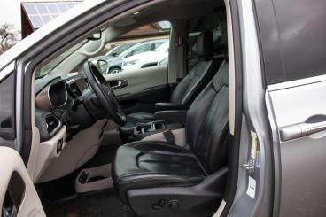 SPOTICAR Chrysler Pacifica Pacifica 3.6l Garantie-01/28*7 Sitzer*3 Gebraucht - Mini-van Benzin Silber - Moenchweiler - 1201241087_4