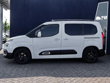SPOTICAR Citroën Berlingo Shine M 110 Pt Navi+ahk+dab+sitzheizung Gebraucht -  Benzin Weiß - Eschwege - 1201137216_2