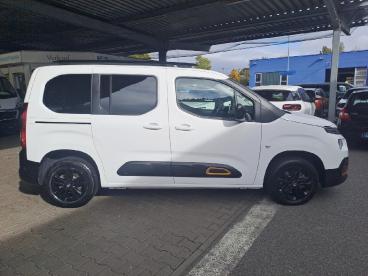 SPOTICAR Citroën Berlingo Rip Curl M 1.2 Puretech 130  S&s (euro 6d) Gebraucht -  Benzin Weiß - Mannheim - 1201187912_4
