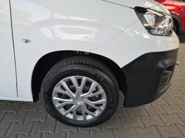 SPOTICAR Citroën Berlingo Berlingo Gebraucht -  Benzin Weiß - Mannheim - 1201316800_4