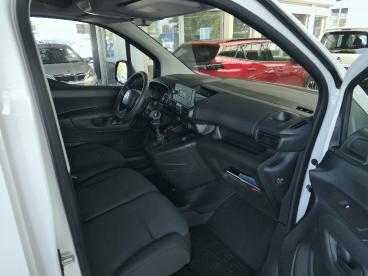 SPOTICAR Citroën Berlingo Berlingo Gebraucht -  Benzin Weiß - Mannheim - 1201316800_5