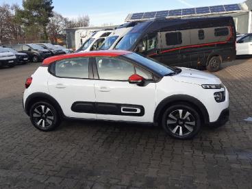 SPOTICAR Citroën C3 1.2 Puretech 82 Shine*klima*tempomat*dab*carplay Gebraucht - Kleinwagen Benzin Weiß - Bischofswerda - 1201202640_4