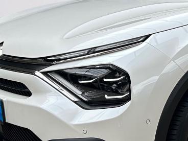 SPOTICAR Citroën C4 Lim. Shine, Head-up Gebraucht - Suv Benzin Weiß - Husum - 1201174156_5