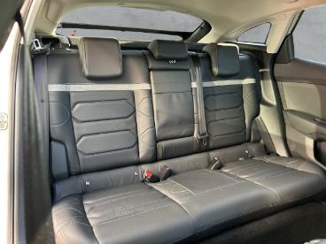 SPOTICAR Citroën C4 Shine Klimaautomatik Keyless Navi Sitzheizung Pano Gebraucht - Suv Elektro Weiß - Viersen - 1201232871_4