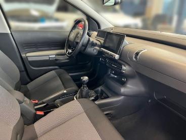 SPOTICAR Citroën C4 Cactus Feel 1.2 110 Puretech Pdc/shz/dab Gebraucht - Suv Benzin  - Leipzig - 1201242519_5