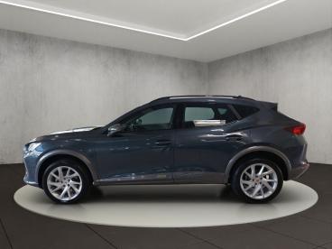 SPOTICAR Cupra Formentor Pan.-schiebedach, Navi, R-kamera Gebraucht - Suv Benzin  - Aschaffenburg - 1201191179_2